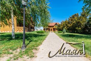 Ресторанно-гостиничный комплекс "Панська Хата".