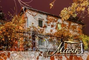 Предлагается к продаже отдельно стоящее здание под офис.