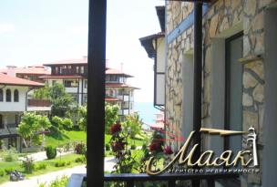 Предлагается к продаже трехкомнатная квартира в элитном курортном комплексе