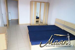 Предлагается к продаже светлая и просторная двухкомнатная квартира