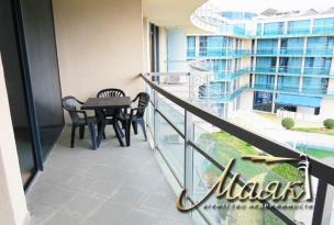 Предлагается к продаже светлая и просторная двухкомнатная квартира