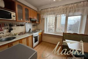 продам 2-к.кв.3/9,ЦЕНТР Хорт.р-ну,АМСТОР,пр.Юбилейный