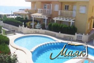 Таунхаус в элитной урбанизации на первой береговой линии