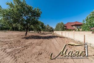 Земельные участки на Великом Лугу.