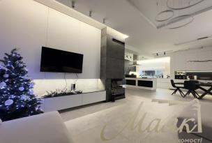 Продаж 2-поверхового будинку 