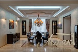 Безупречный дом на Великом Лугу.