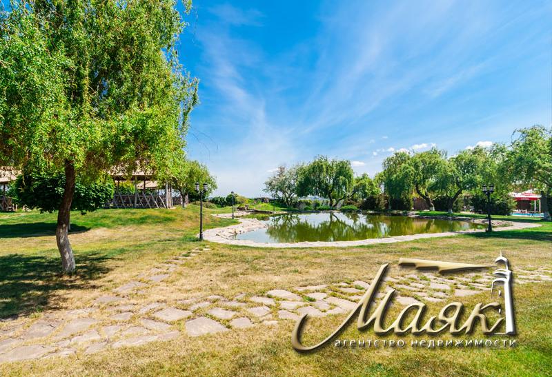 Ресторанно-гостиничный комплекс "Панська Хата".