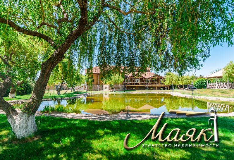 Ресторанно-гостиничный комплекс "Панська Хата".