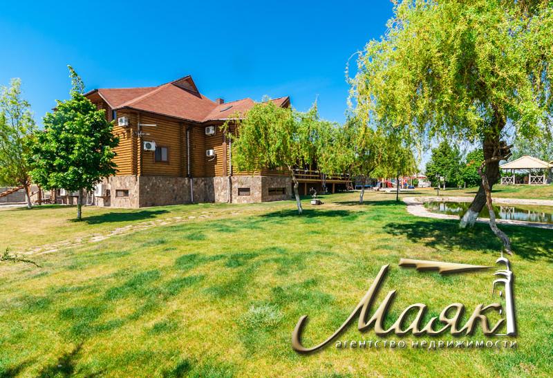 Ресторанно-гостиничный комплекс "Панська Хата".