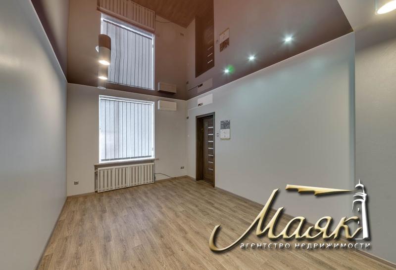 Офис в центре города.