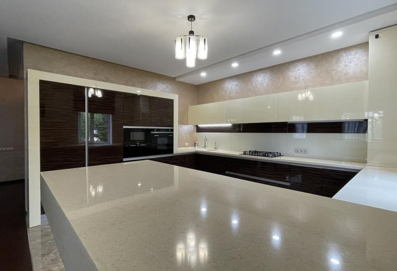 Квартира в элитном комплексе  на Великом лугу.