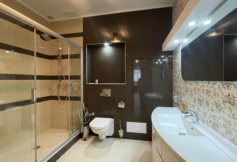 Квартира в элитном комплексе  на Великом лугу.