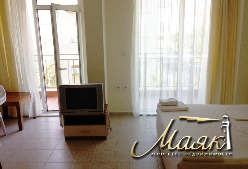 Предлагаем на продажу светлую и полностью меблированную студию, площадью 42,5 кв