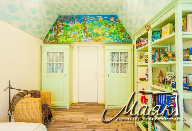 Двухуровневая квартира в элитном, охраняемом коттеджном поселке.