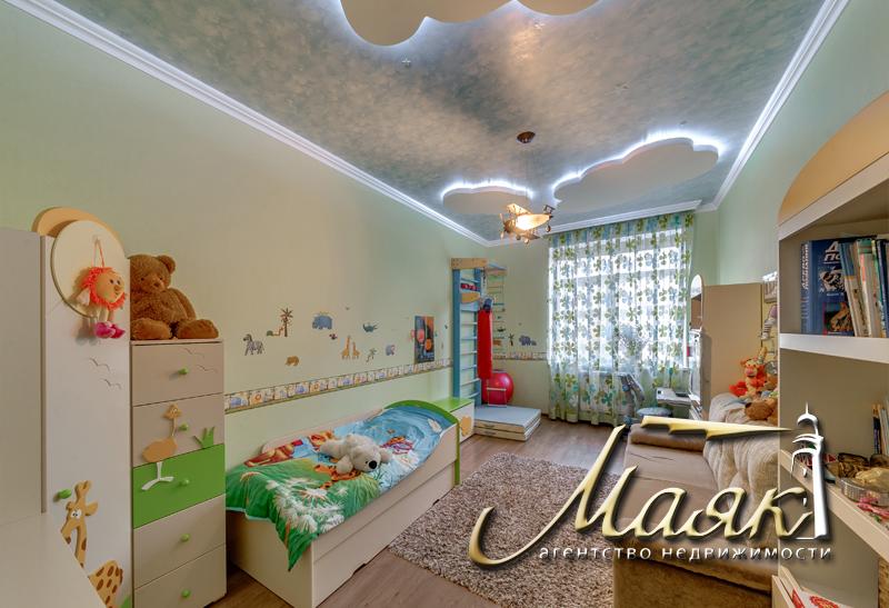 Трехкомнатная квартира в ЖК Ренессанс.