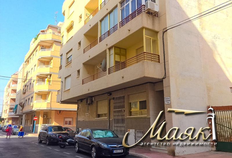 Продается уютная студия в Торревьехе