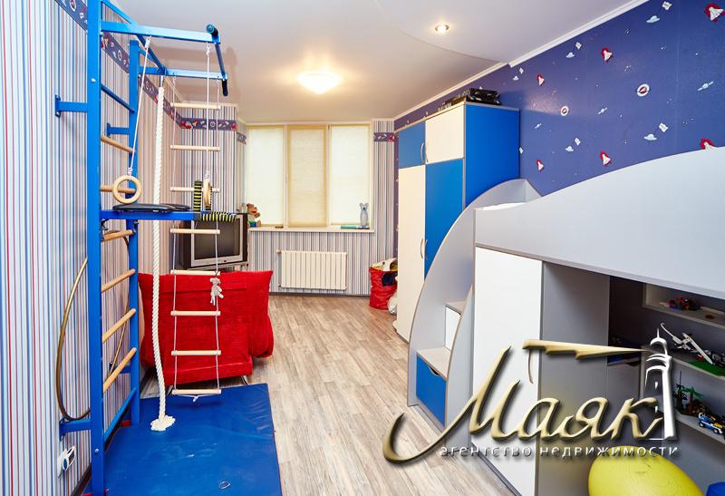 Предлагается к продаже 3-х комнатная квартира.