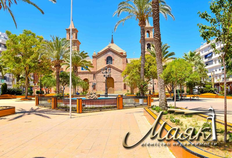 Продается уютная студия в Торревьехе