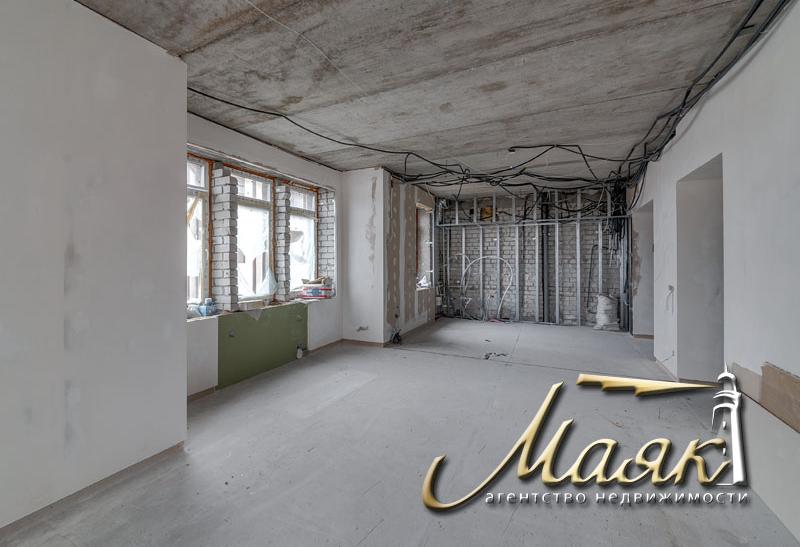 СРОЧНО! Квартира под чистовую отделку в ЖК Ренессанс.