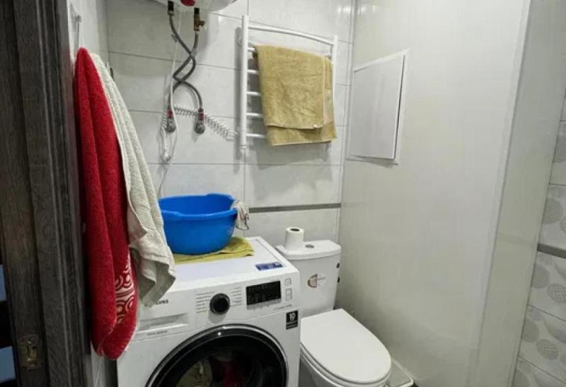 продам 2-к.квартиру .4/12