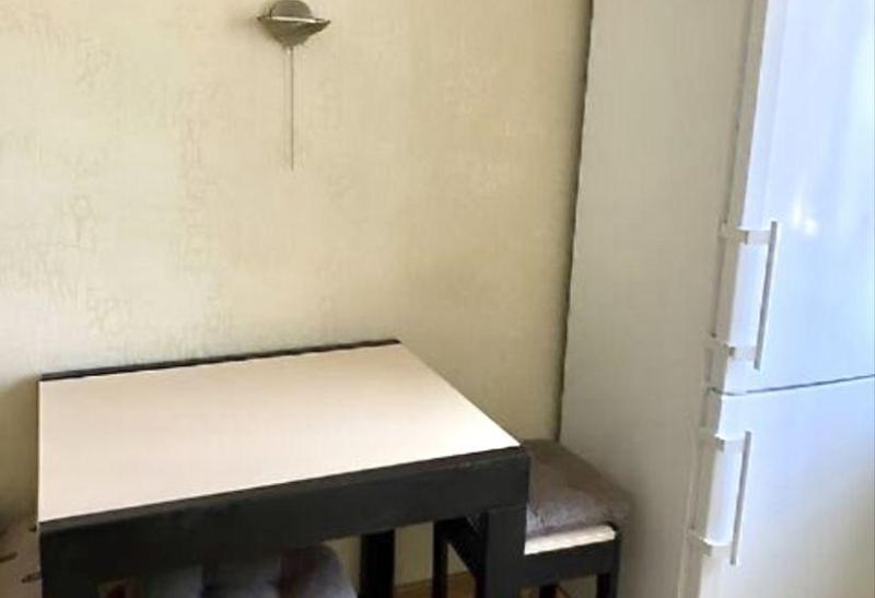 Продаж квартири, 2/9, вул. Стародніпровська