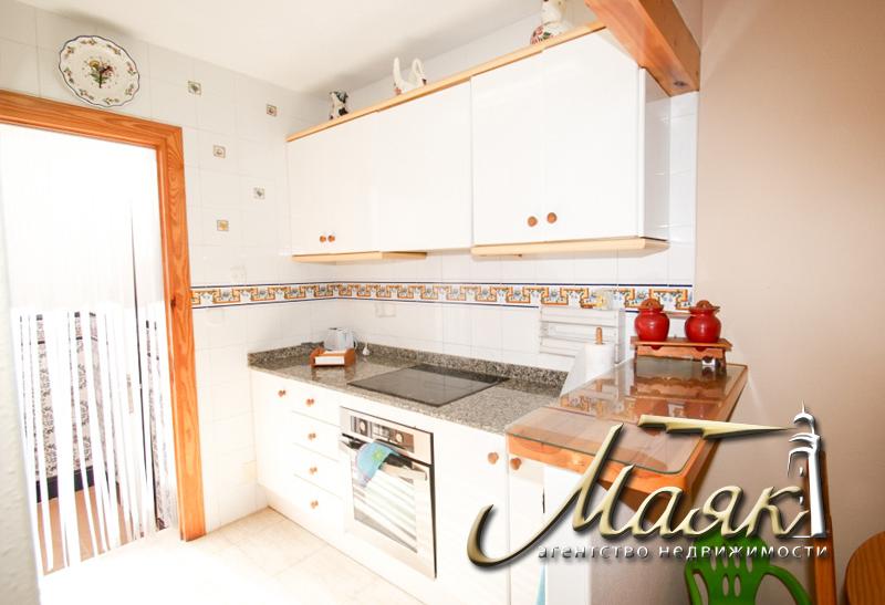 В продаже смежный дом в престижном месте – Торре де ла Орадада (побережье Ориуэла – Коста Бланка)