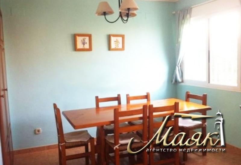 Таунхаус в элитной урбанизации на первой береговой линии