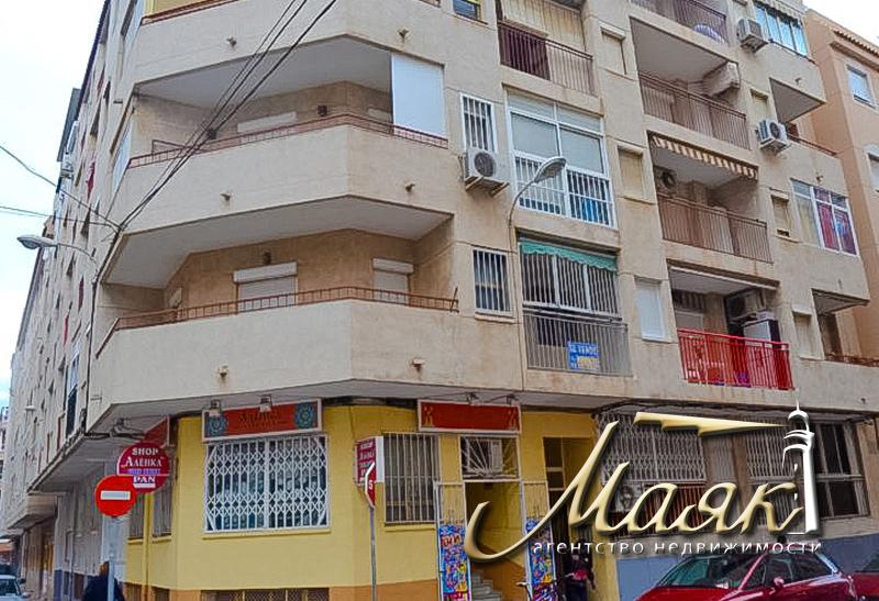 В продаже студия в районе Плая дэль Кура города Торревьеха