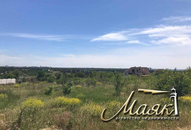 Участок по ул. Доблестная.