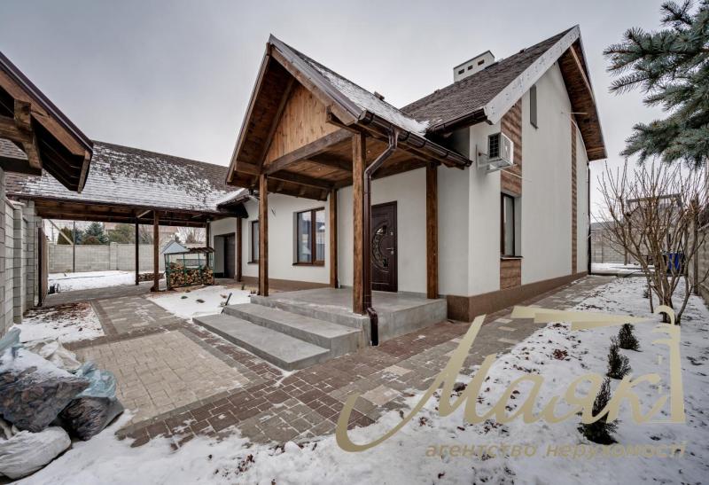 Дом на Бородинском. 