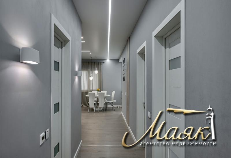 Новый эксклюзивный одноэтажный дом на Форуме