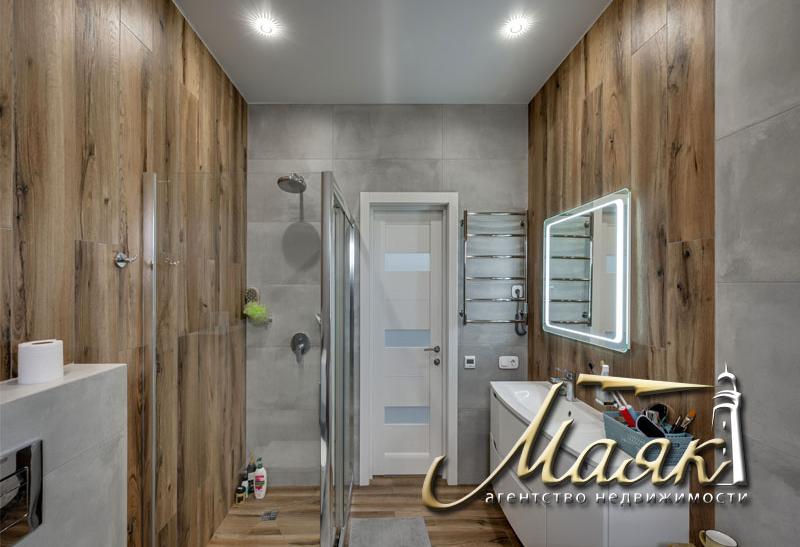 Новый эксклюзивный одноэтажный дом на Форуме