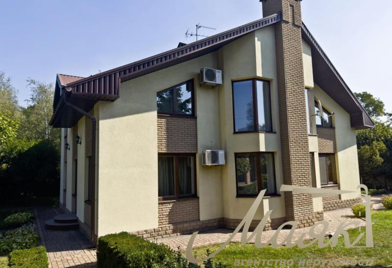 Продаж елітного 2-поверхового будинку 